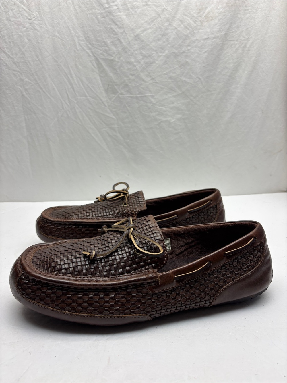 UGG Men's Brown Woven Leather Slip-On Loafers, SZ 13, box 66 - Picture 2 of 8